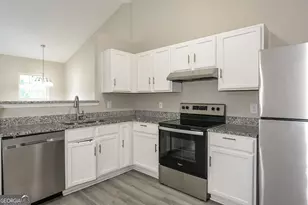 4139 Valley Glen, Gainesville, GA 30507 - Photo 7