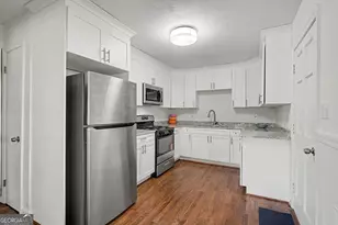 1113 S Parkwood Dr, Forest Park, GA 30297 - Photo 15