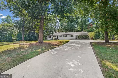 6551 Roberta Street, Lithia Springs, GA 30122 - Photo 3