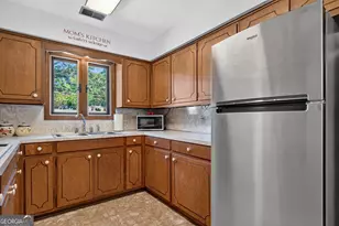 106 Iris Dr, Lagrange, GA 30241 - Photo 15