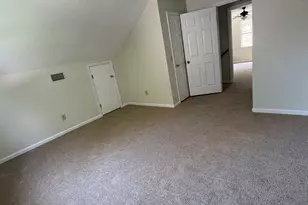 303 Holly Ct, Kingsland, GA 31548 - Photo 11