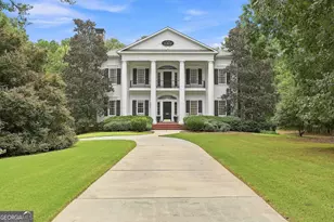 1305 Layor Ct, Peachtree City, GA 30269 - Photo 3