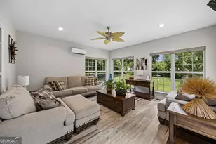 912 Riverview Dr E, Saint Marys, GA 31558 - Photo 11