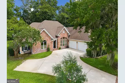 912 Riverview Drive E, Saint Marys, GA 31558 - Photo 1