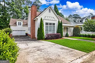 217 Sweetbriar St, Peachtree City, GA 30269 - Photo 3