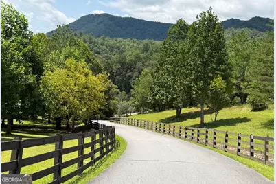 7129 Tantrough Farms, Hiawassee, GA 30546 - Photo 9