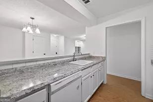 201 Barrington Hills Dr, Atlanta, GA 30350 - Photo 13