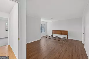 201 Barrington Hills Dr, Atlanta, GA 30350 - Photo 23