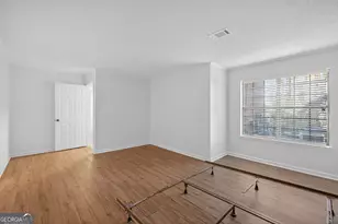 201 Barrington Hills Dr, Atlanta, GA 30350 - Photo 25