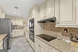 290 Cochran Dr, Gainesville, GA 30506 - Photo 17