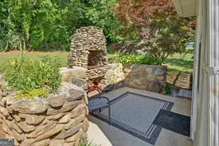 102 Cherry St, Toccoa, GA 30577 - Photo 25
