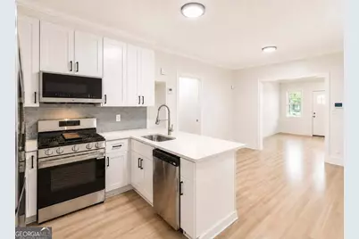 726 Pearce Street SW, Atlanta, GA 30310 - Photo 9