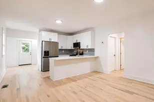 726 Pearce St SW, Atlanta, GA 30310 - Photo 9