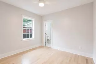 726 Pearce St SW, Atlanta, GA 30310 - Photo 11