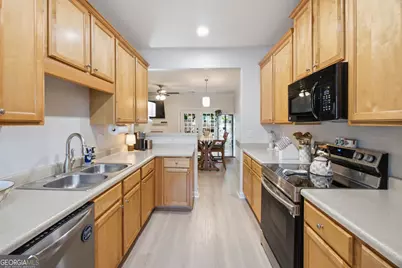 5221 Timber Hills Drive, Oakwood, GA 30566 - Photo 11