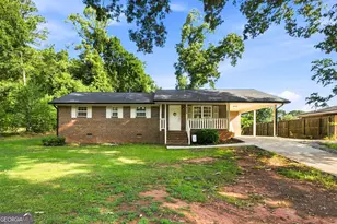 329 Dale Dr, Griffin, GA 30223 - Photo 1