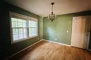 145 W Triple Tree Dr, Carrollton, GA 30117 - Photo 9