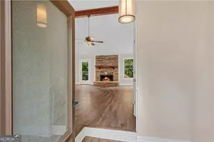 2404 Stockton Pl, Marietta, GA 30066 - Photo 3