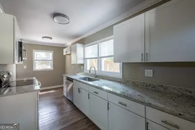 1568 Mayflower Avenue SW, Atlanta, GA 30311 - Photo 7