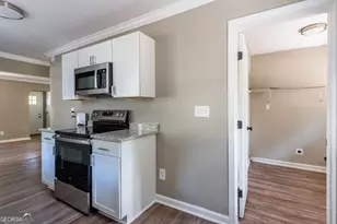 1568 Mayflower Ave SW, Atlanta, GA 30311 - Photo 9