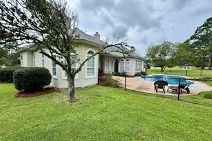 1741 Green Acres Dr, Vidalia, GA 30474 - Photo 13