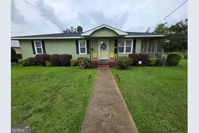 9 Pecan Drive, Hazlehurst, GA 31539 - Photo 1
