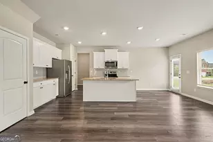 801 Harvey St, McDonough, GA 30253 - Photo 9