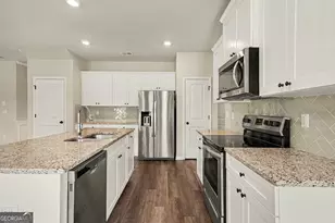 801 Harvey St, McDonough, GA 30253 - Photo 11
