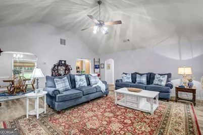 100 Woodmoor Drive, Newnan, GA 30263 - Photo 9
