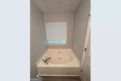 35 Creekview Court, Covington, GA 30016 - Photo 17