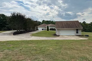 54 Whatley Rd, Griffin, GA 30224 - Photo 3