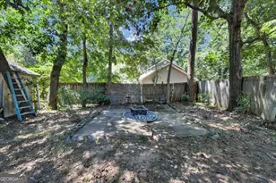226 N Wesleyan Cir, Macon, GA 31210 - Photo 33