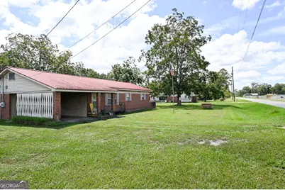 2817 Cherokee Street, Waycross, GA 31503 - Photo 15