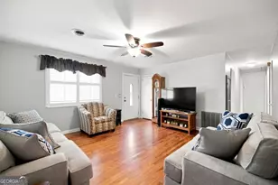 121 Karen Dr, Warner Robins, GA 31088 - Photo 7