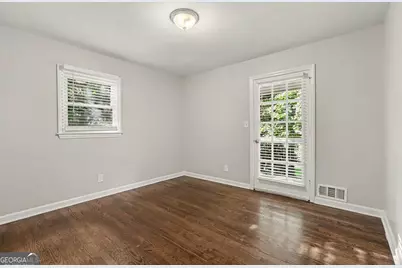 1545 Old Spring House Lane, Atlanta, GA 30338 - Photo 9