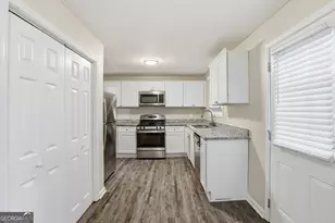 1678 Lee St, Decatur, GA 30035 - Photo 11