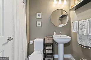 563 Memorial Dr SE, Atlanta, GA 30312 - Photo 13