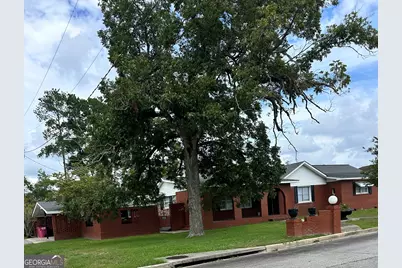 202 E 15th Street, Alma, GA 31510 - Photo 33
