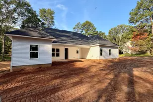 3042 Plantation Dr, Dublin, GA 31021 - Photo 3
