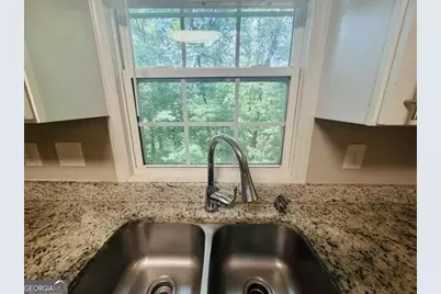 1925 Geyser Trace, Lawrenceville, GA 30044 - Photo 7
