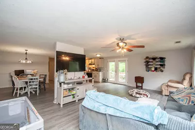 2151 Blue Creek Road, Hogansville, GA 30230 - Photo 7