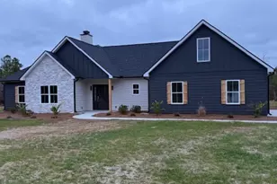 603 Silver Dollar Rd, Barnesville, GA 30204 - Photo 1