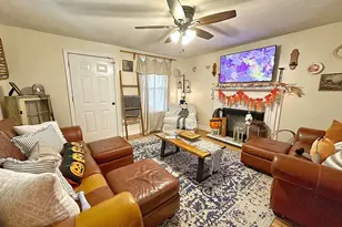 923 Youngs Mill Rd, Lagrange, GA 30241 - Photo 7