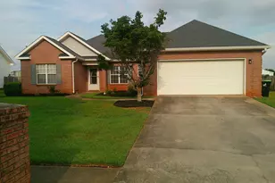 709 Sark Dr, Warner Robins, GA 31088 - Photo 1