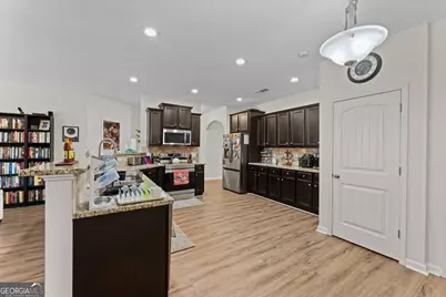 205 Christopher Luke Circle, Perry, GA 31069 - Photo 11