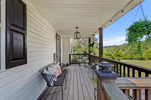 680 Hunters Creek Rd, Toccoa, GA 30577 - Photo 3