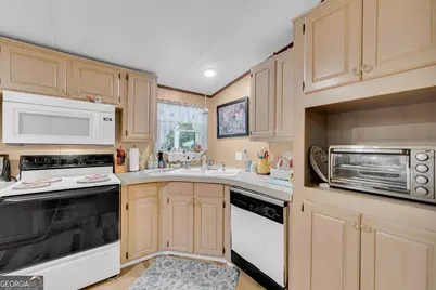 1664 Akin Road, Martin, GA 30557 - Photo 11