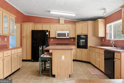 304 Oscar Drive, Sandersville, GA 31082 - Photo 13
