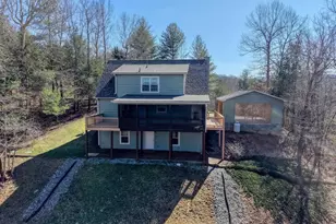 6129 Ruth Dr, Young Harris, GA 30582 - Photo 3