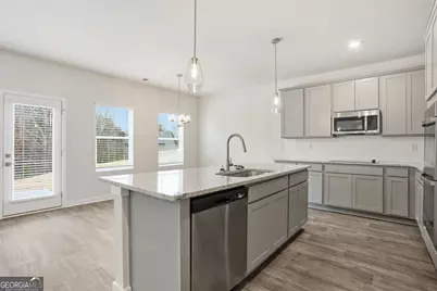 237 Jarrett Street, Fairburn, GA 30213 - Photo 7